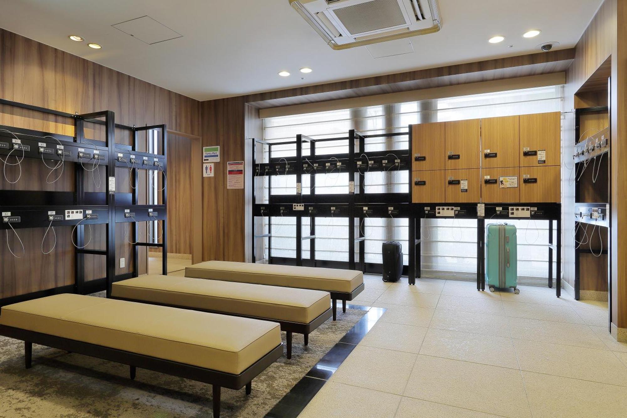 Keio Presso Inn Nihonbashi Kayabacho Токіо Екстер'єр фото