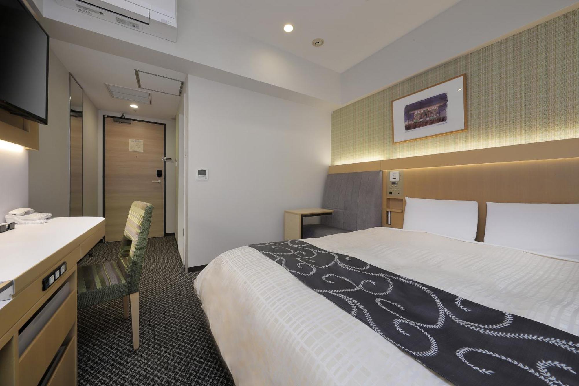 Keio Presso Inn Nihonbashi Kayabacho Токіо Екстер'єр фото