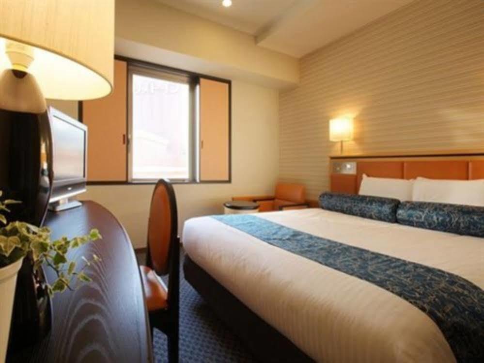 Keio Presso Inn Nihonbashi Kayabacho Токіо Екстер'єр фото
